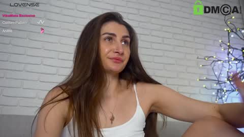 Snapshot of _wild_berry chatting on January 2025 02:51:01 AM Lily online show from January 2025 02:51:01 AM