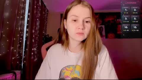 Snapshot of _witch__ chatting on February 2025 07:27:02 AM Enni online show from February 2025 07:27:02 AM