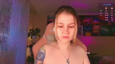 Enni online show from November 2025 07:31:02 AM