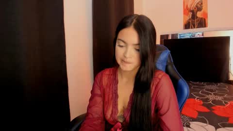 xiimena and danilo online show from February 2026 06:49:02 PM