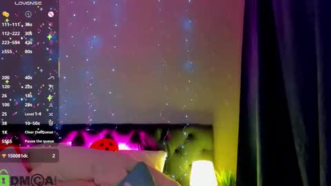 Snapshot of _xna_ chatting on October 2025 01:24:02 AM Xna online show from October 2025 01:24:02 AM