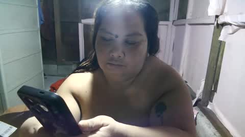Snapshot of _xxbigboooty chatting on September 2025 09:44:01 AM _xxbigboooty online show from September 2025 09:44:01 AM