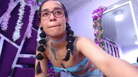 Snapshot of _yeinlyn_ chatting on January 2025 09:45:01 AM yeeeen online show from January 2025 09:45:01 AM