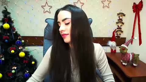 Snapshot of _your_fantasy_girl chatting on December 2024 07:21:02 PM Alisa online show from December 2024 07:21:02 PM
