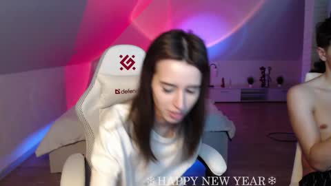 Snapshot of _yummybabes_ chatting on January 2025 07:15:01 PM Nicole Thomas Dave online show from January 2025 07:15:01 PM