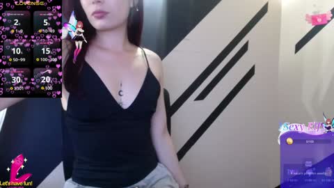 Yuyi online show from January 2025 02:27:02 AM