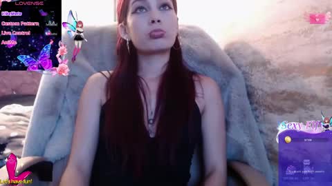 Yuyi online show from May 2026 06:59:01 PM