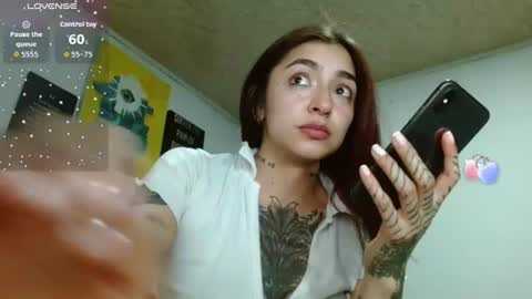 Zoe  online show from June 2026 02:33:02 AM