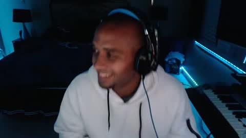 Snapshot of a4orce chatting on October 2025 01:19:02 AM a4orce online show from October 2025 01:19:02 AM