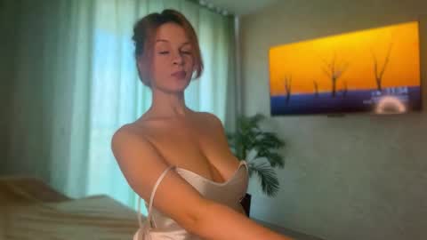 Snapshot of a__enigma chatting on October 2025 09:35:02 AM online show from October 2025 09:35:02 AM