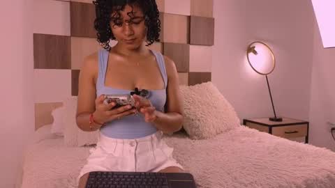 Snapshot of a_sensual chatting on September 2025 02:22:01 PM Andrea online show from September 2025 02:22:01 PM