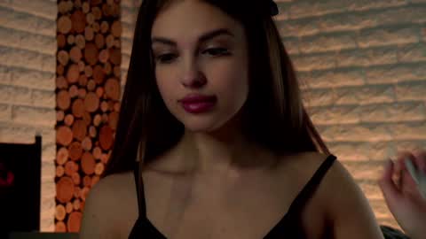 Snapshot of a_whole_eternity chatting on January 2025 03:15:02 PM Lina online show from January 2025 03:15:02 PM