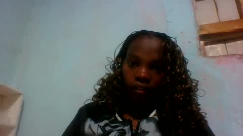 aadienne online show from June 2026 10:25:01 PM