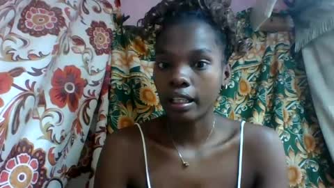 aadienne online show from July 2026 07:56:02 AM