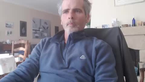 Aalex1717 online show from December 2024 11:01:01 AM