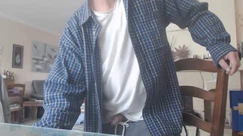 Aalex1717 online show from October 2025 06:56:01 AM