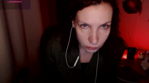 Snapshot of aamazingjoi chatting on December 2024 02:01:02 AM Katie online show from December 2024 02:01:02 AM