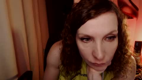 Snapshot of aamazingjoi chatting on January 2025 02:50:02 PM Katie online show from January 2025 02:50:02 PM