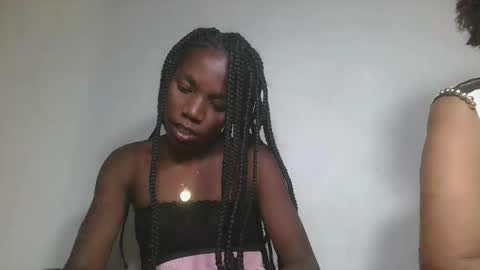 Snapshot of aangevelo chatting on November 2025 01:39:01 PM aangevelo online show from November 2025 01:39:01 PM