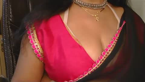 Snapshot of aaradhya_sexy_88 chatting on February 2025 10:38:02 AM aaradhya_sexy_88 online show from February 2025 10:38:02 AM