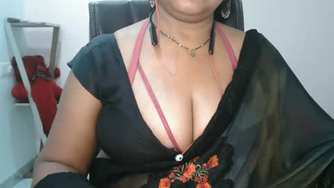 Snapshot of aaradhya_sexy_88 chatting on July 2026 10:39:01 AM aaradhya_sexy_88 online show from July 2026 10:39:01 AM