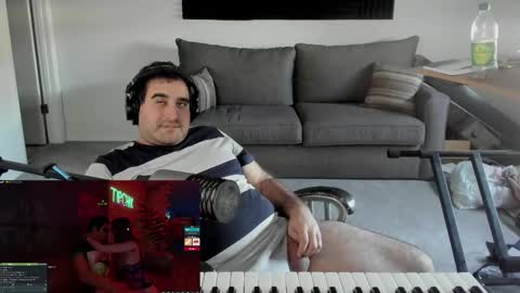 Snapshot of aaroleplayer chatting on February 2025 09:04:02 PM Aaron online show from February 2025 09:04:02 PM