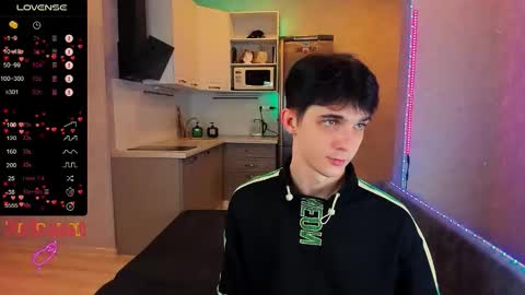 Snapshot of aaron_bang chatting on November 2025 12:14:02 AM Aaron Bang online show from November 2025 12:14:02 AM