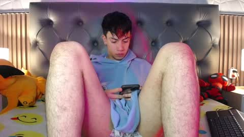 Aaron online show from January 2025 03:44:02 PM