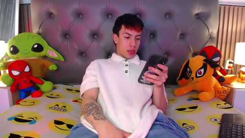 Aaron online show from January 2025 04:11:01 PM