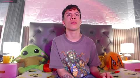 Aaron online show from February 2025 07:31:02 PM