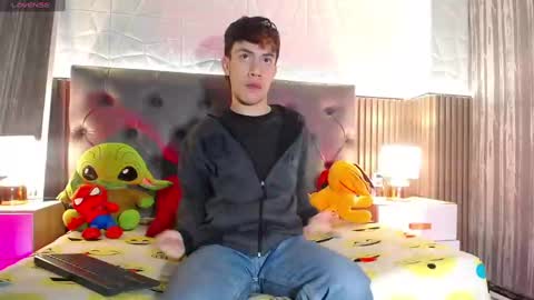 Aaron online show from February 2025 01:11:02 PM