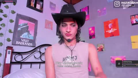 Aaron  online show from January 2025 06:52:02 AM