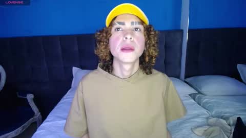 Aaron fordd online show from October 2025 08:32:02 PM