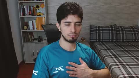 Aaron online show from September 2025 06:11:02 PM