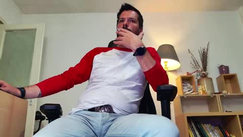 Aaron online show from May 2026 08:47:02 PM