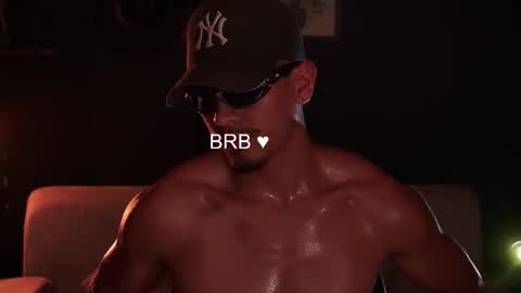 AARON  online show from November 2025 08:36:02 AM