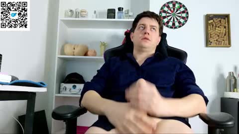 Snapshot of aaronlegend chatting on September 2025 09:40:02 PM Aaron online show from September 2025 09:40:02 PM