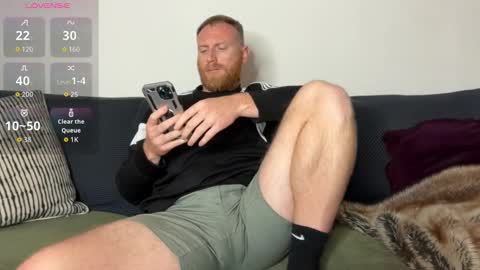 Snapshot of aaronstone_ chatting on September 2025 01:55:01 PM Scrufffypup online show from September 2025 01:55:01 PM