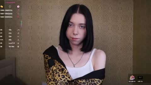 Snapshot of aasuwishh chatting on May 2026 04:07:02 AM aasuwishh online show from May 2026 04:07:02 AM