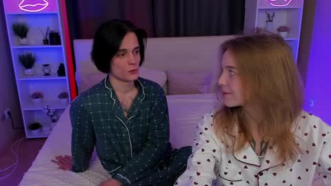 Snapshot of aataraxx chatting on December 2024 08:43:02 PM Fiona and Harry online show from December 2024 08:43:02 PM