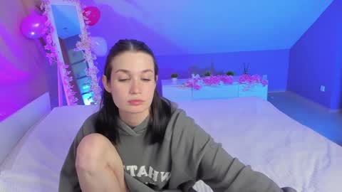 Snapshot of aataraxx chatting on December 2024 02:32:01 PM Fiona and Harry online show from December 2024 02:32:01 PM