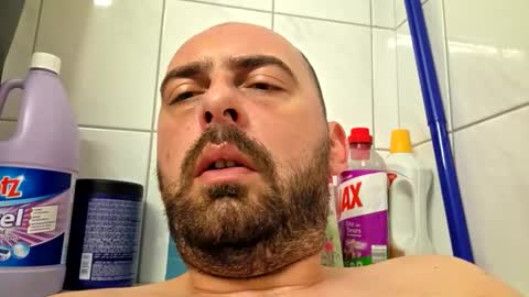 abas1986 online show from October 2025 08:37:01 AM