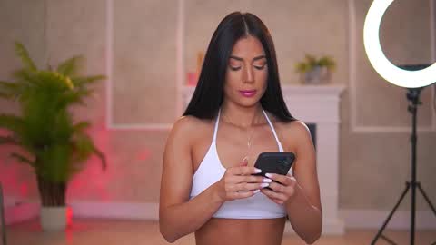 Snapshot of abbela_white chatting on September 2025 06:37:01 AM Alexa online show from September 2025 06:37:01 AM