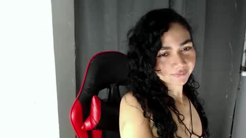 Abbi mooncb online show from June 2026 01:11:01 PM
