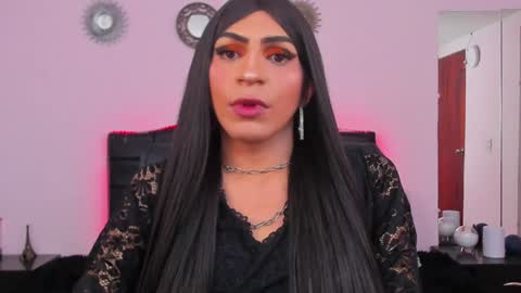 Snapshot of abbigaiil_fuster_ chatting on January 2025 11:15:02 AM Abbigail Fuster online show from January 2025 11:15:02 AM