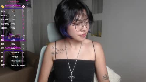 Snapshot of abbiross chatting on January 2025 10:38:01 PM Abbi online show from January 2025 10:38:01 PM