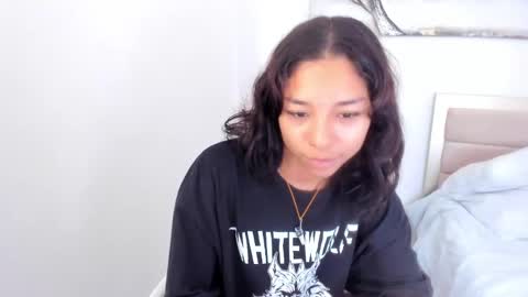 Snapshot of abby_dove1 chatting on December 2024 12:06:01 PM Lucia online show from December 2024 12:06:01 PM