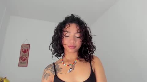 Snapshot of abby_dove1 chatting on February 2025 12:06:02 PM Lucia online show from February 2025 12:06:02 PM