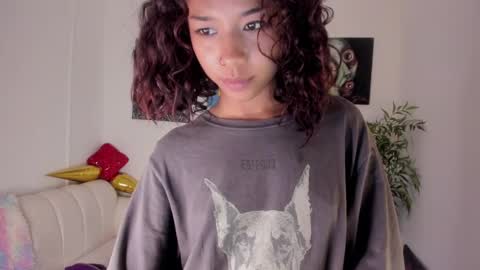 Snapshot of abby_dove1 chatting on March 2025 06:12:02 PM Lucia online show from March 2025 06:12:02 PM