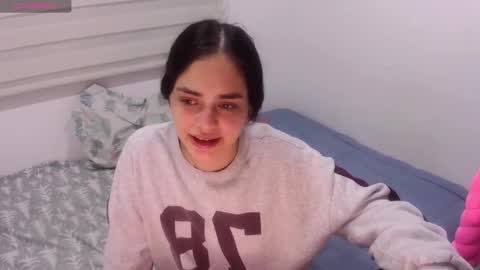 Snapshot of abby_jensen chatting on October 2025 02:33:01 AM abby jense online show from October 2025 02:33:01 AM